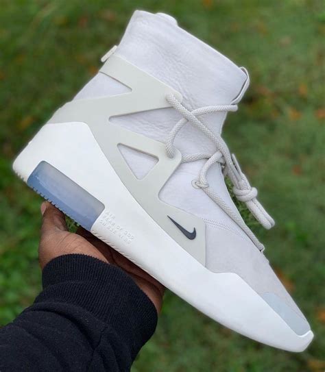 nike fear of god 2.